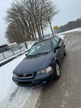 Volvo V40 Baujahr 2002  TÜV neu  Top Aus... - gebrauchte Volvo V40 aus dem Jahr 2002