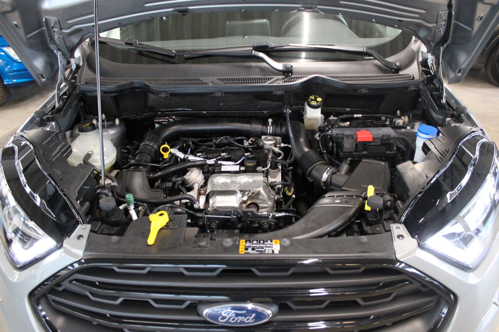 Fahrzeugabbildung Ford EcoSport ST-Line LED NAVI Winter FahrerAssistenz
