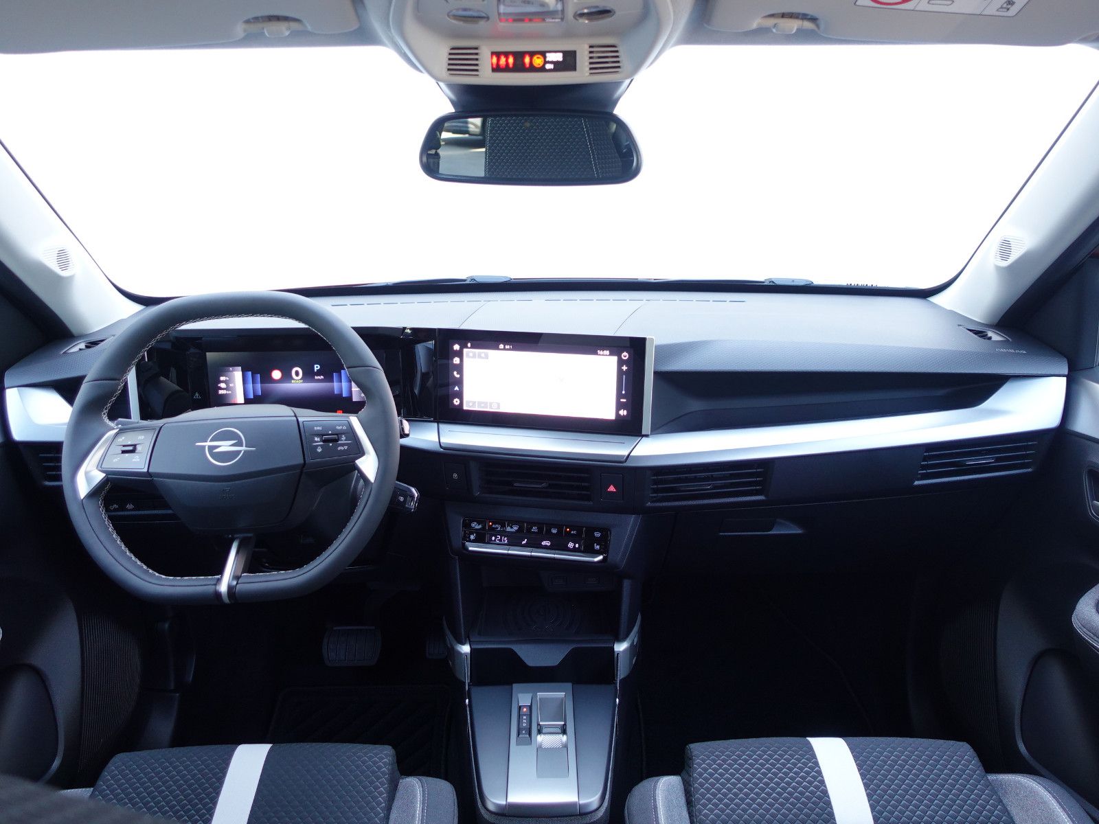 Fahrzeugabbildung Opel Frontera Elektro GS, LED, Sitzhzg, Lenkradhzg