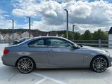 BMW E92 320i - BMW 320 aus 2010: Coupe, 320i