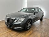 Mercedes-Benz E 200 CDI /1.HAND/ 2014// NUR 117.tKM / GARANTIE - Mercedes-Benz mit Diesel-Antrieb: Grau, Limousine