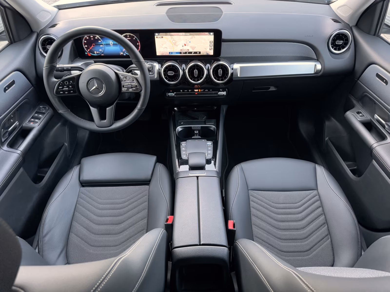 Mercedes-Benz GLB d Style *CAM LED AHK NAVI*, миниатюра 30