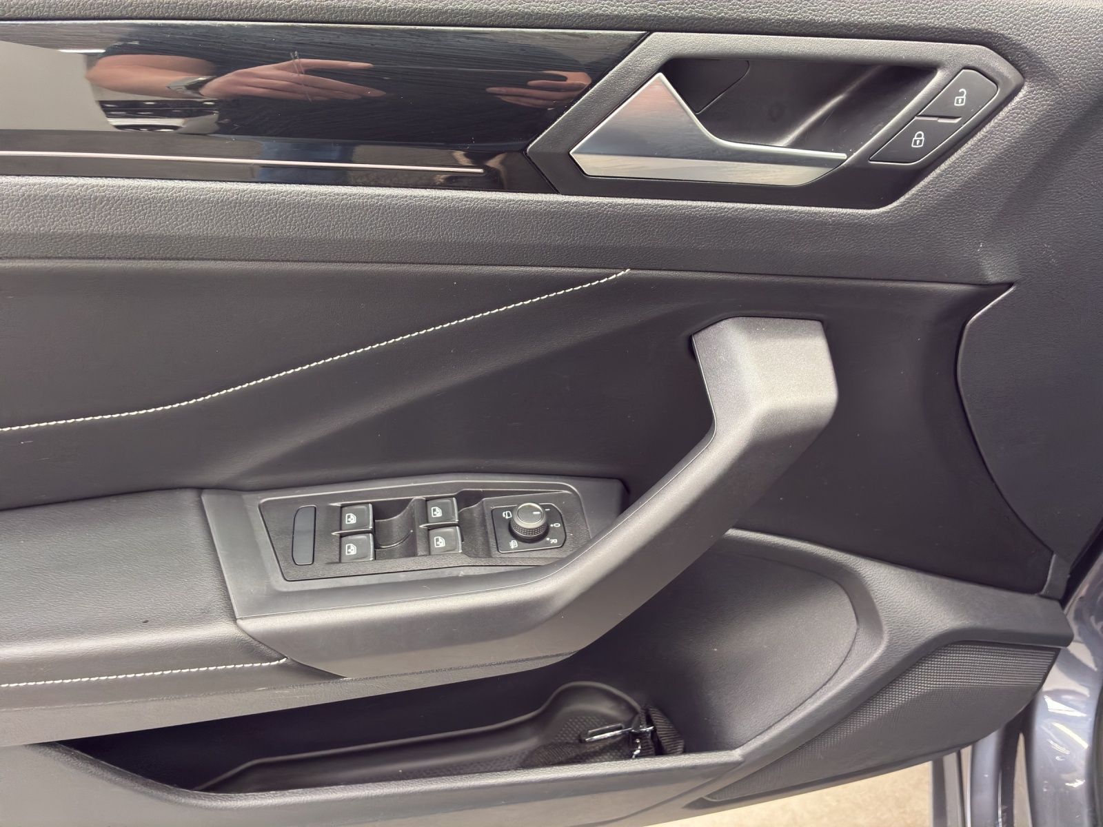 Volkswagen T-Roc - Bild 10
