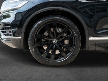 Volkswagen Touareg - 5