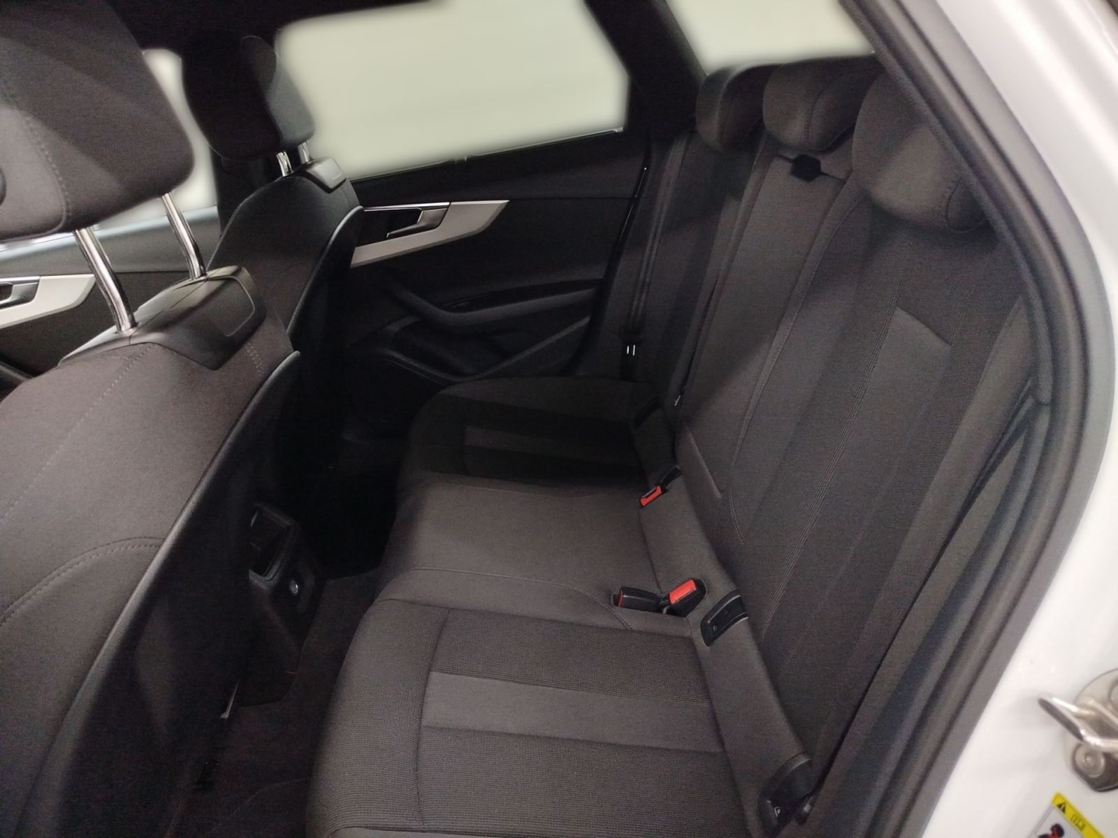 Audi A4 - Bild 10