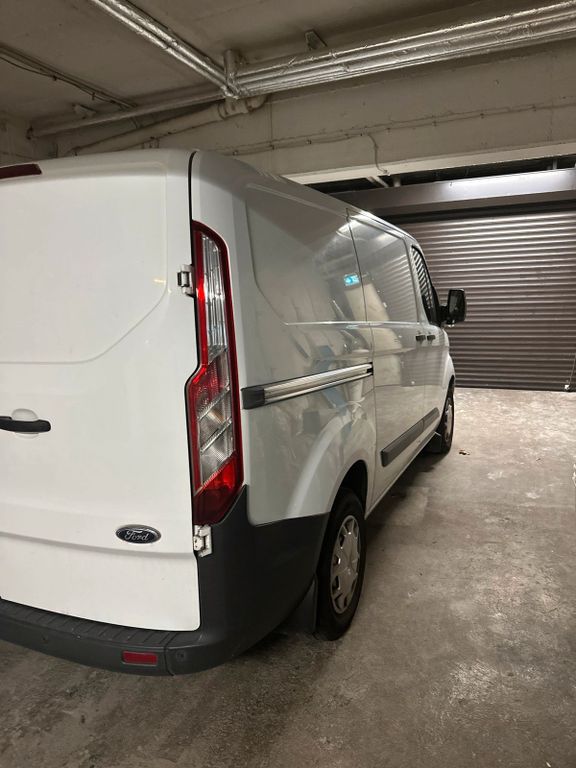 Image of Ford Transit Custom