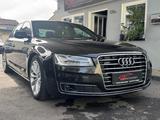 Audi A8 3.0 TDI clean diesel quattro Head-Matrix-Voll - Audi A8 in Bonn