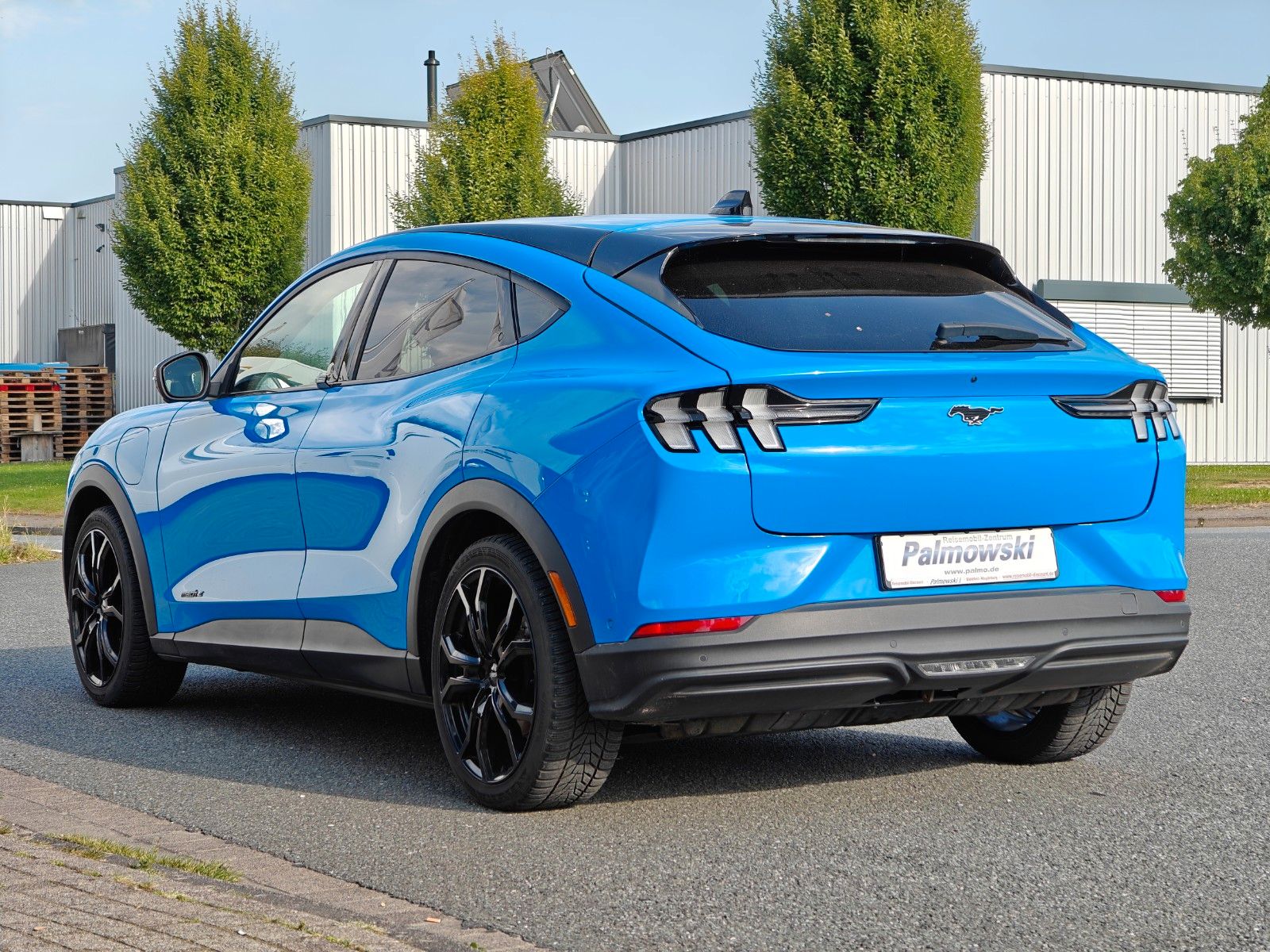 Fahrzeugabbildung Ford Mustang Mach-E - 360 Kamera, ACC, Laneassist -