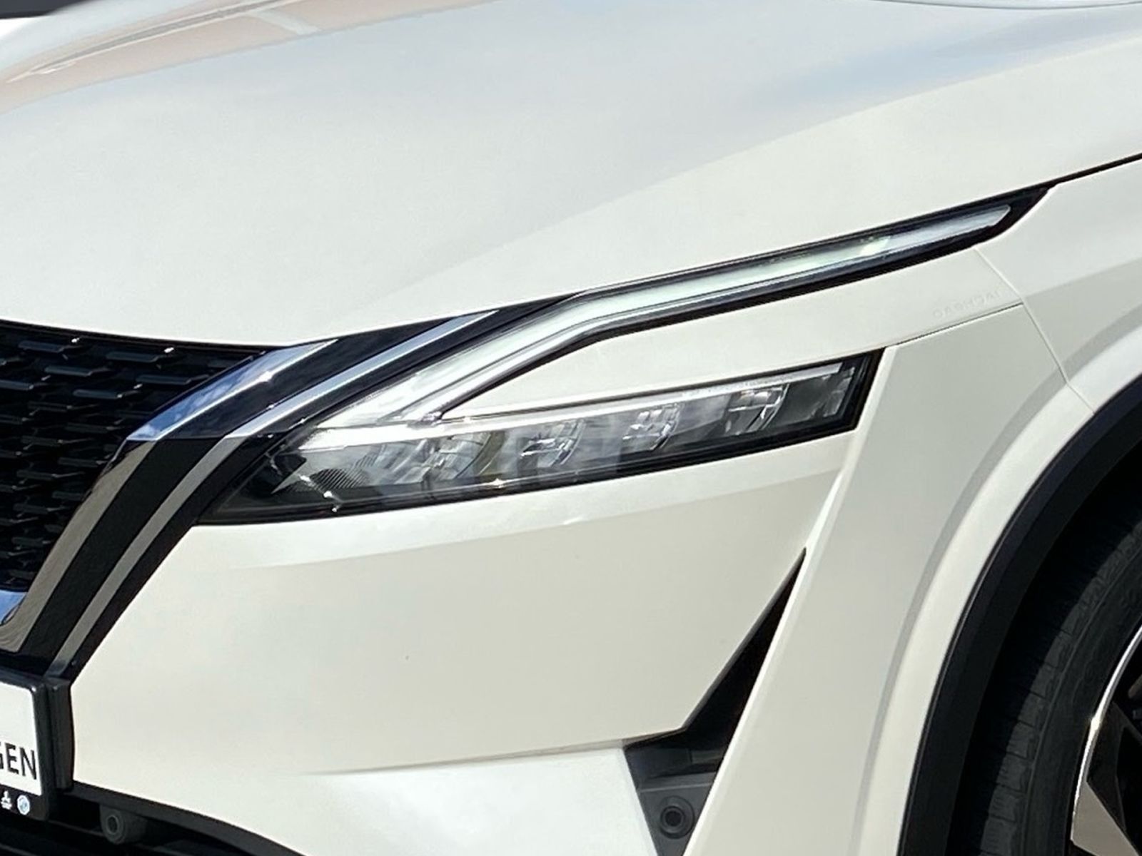 Fahrzeugabbildung Nissan Qashqai 1.3 DIG-T Automatik Tekna+ *Bose*Massage