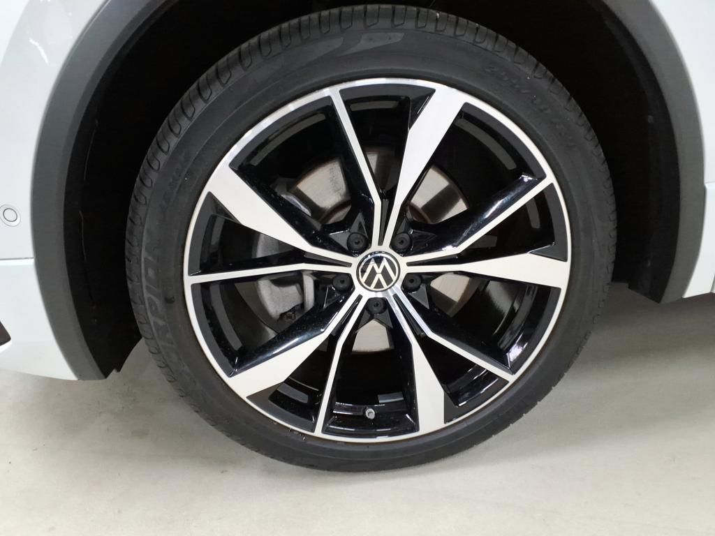Volkswagen Tiguan R-Line 4M 2.0 TSI DSG AHK*Pano*RFK*PDC*SH