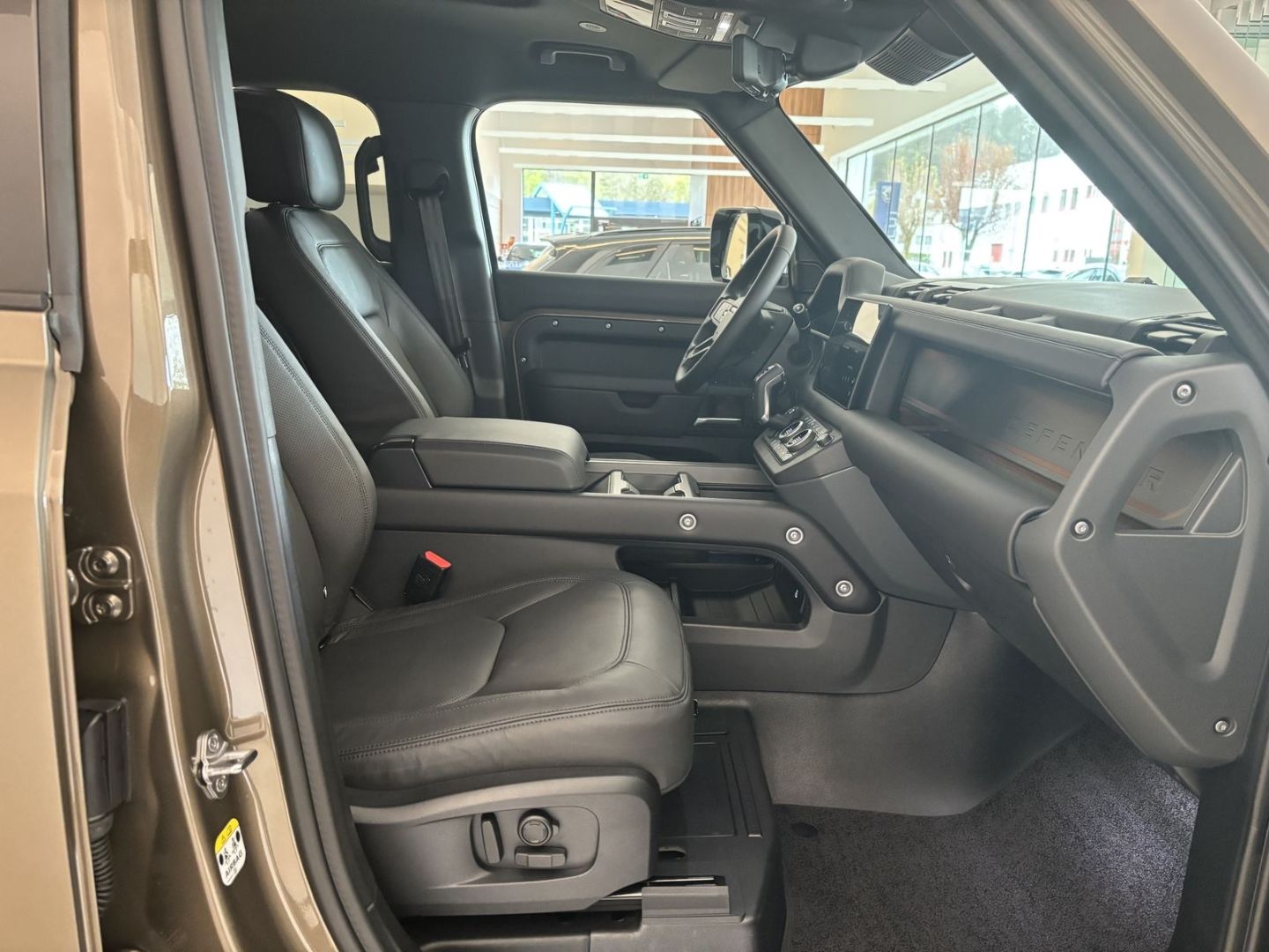 Land Rover Defender - Bild 11