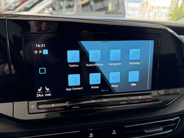 Volkswagen Caddy 2.0TDI DSG STYLE NAV PRO STANDH PANO 7SITZ