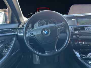 BMW 520 - 11