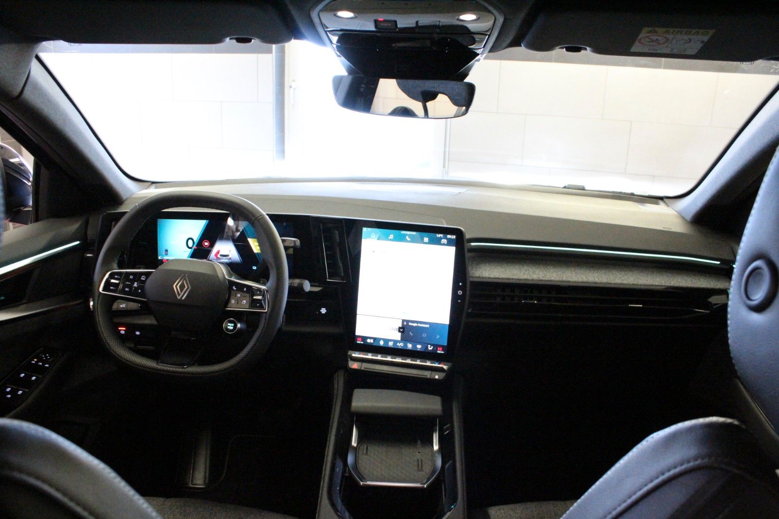 Fahrzeugabbildung Renault Espace Full Hybrid 200 Techno 7 Sitzer