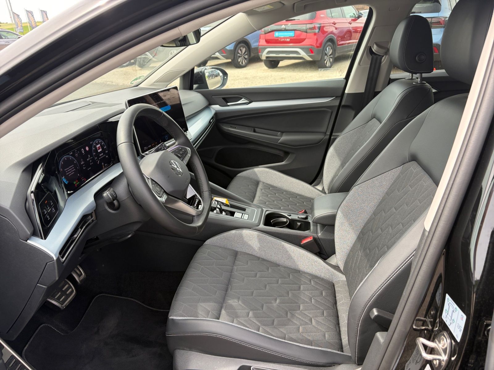 Volkswagen Golf - Bild 10
