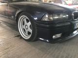 BMW M3 Coupe 3.2 E36  321Ps - BMW M3: E36