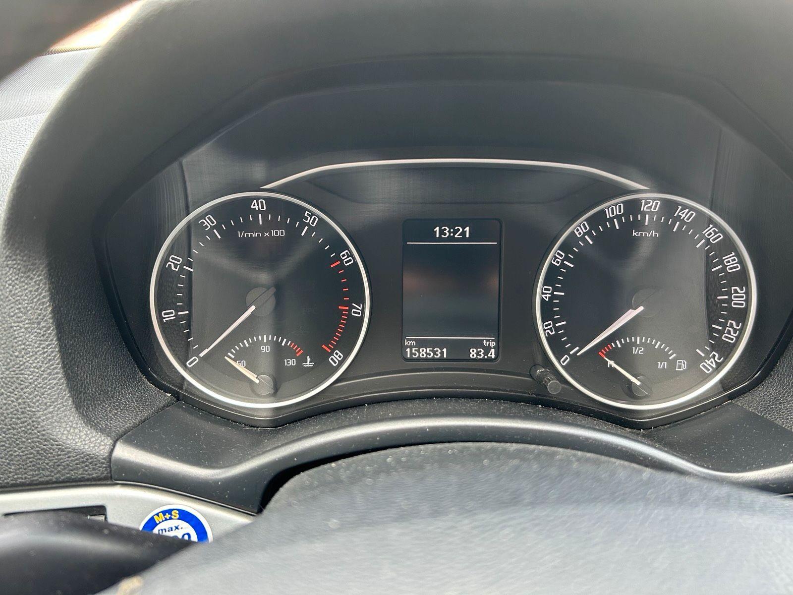 Skoda Octavia 2010 — photo 7