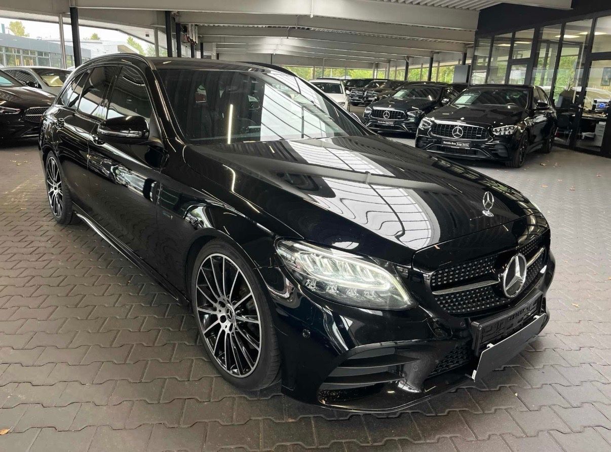 Mercedes-Benz C 300de T-Modell AMG AHK Night Virtuel Navi Cam imagem 2