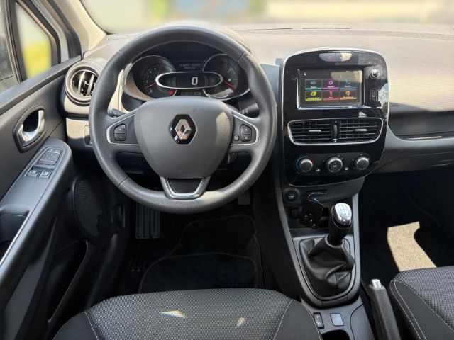 Fahrzeugabbildung Renault Clio IV Life +KLIMA+NAVI+TEMPOMAT+RADIO+BT+UVM
