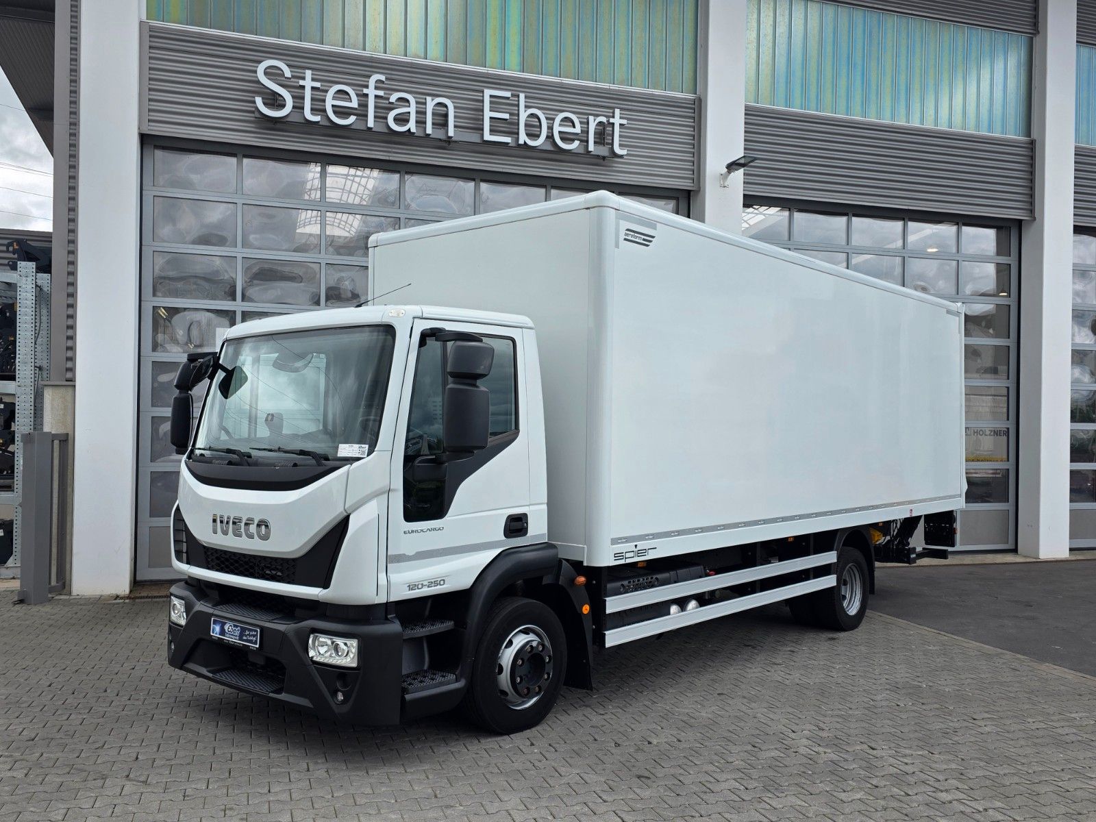 Fahrzeugabbildung Iveco Eurocargo ML120E25 LBW Palfinger 1.500kg