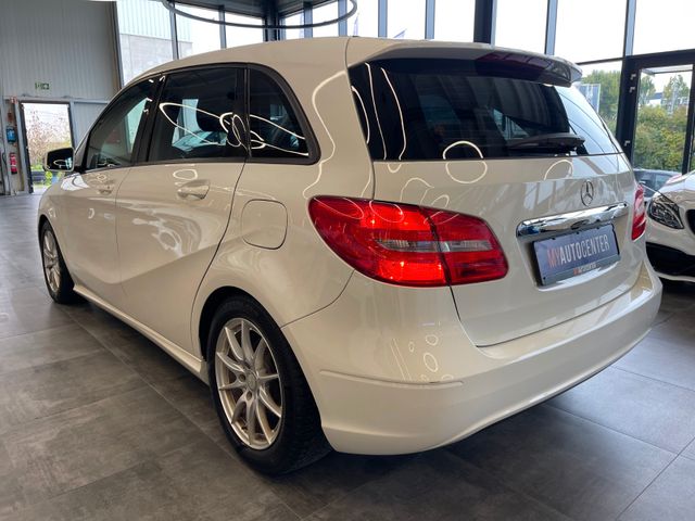 Mercedes-Benz B 180 *Kamera*Klima*Unfallfrei*