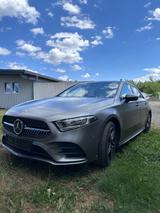 Mercedes-Benz A 250 e DCT - AMG Paket