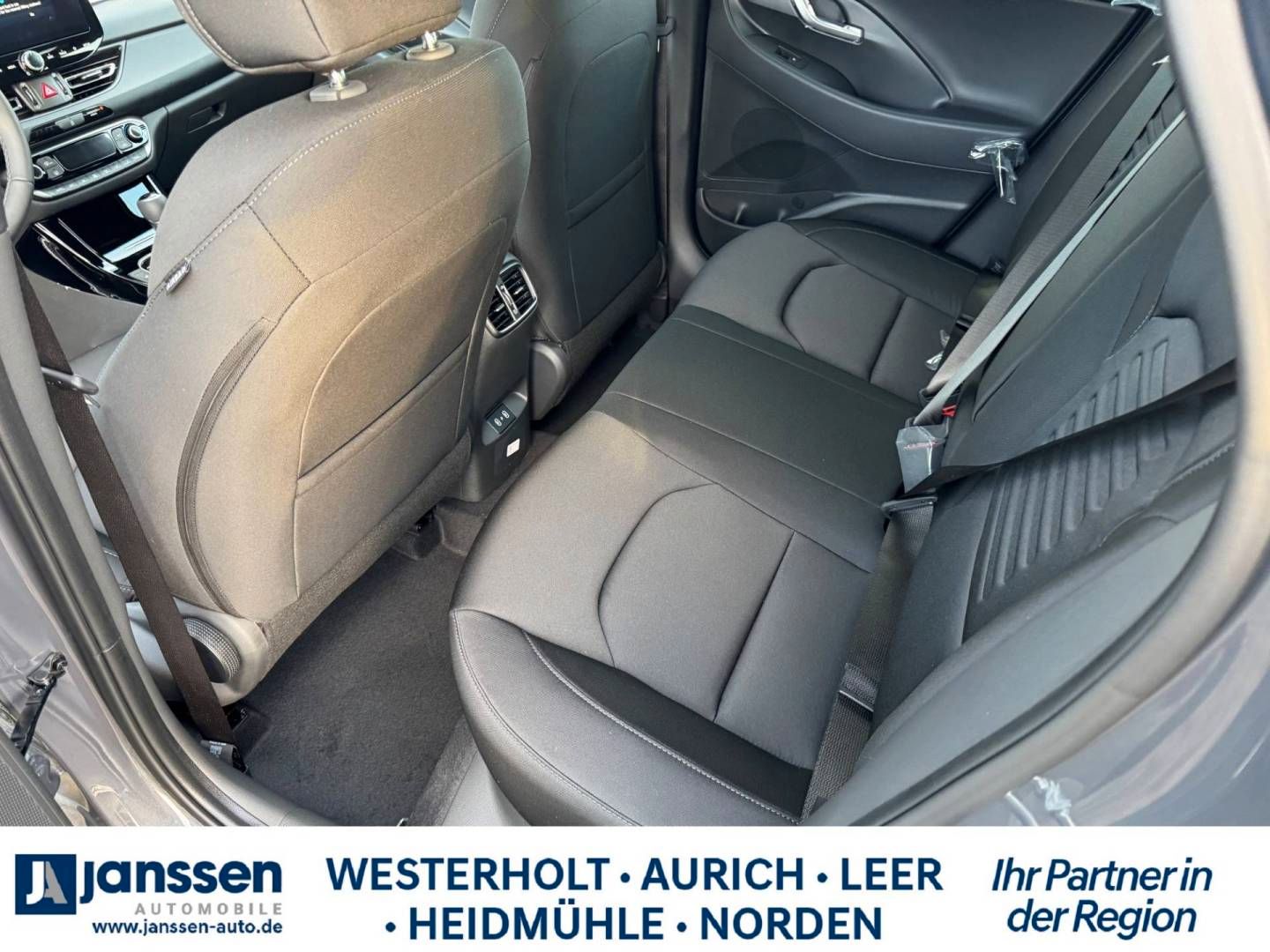 Fahrzeugabbildung Hyundai i30 Kombi ADVANTAGE Plus-Paket