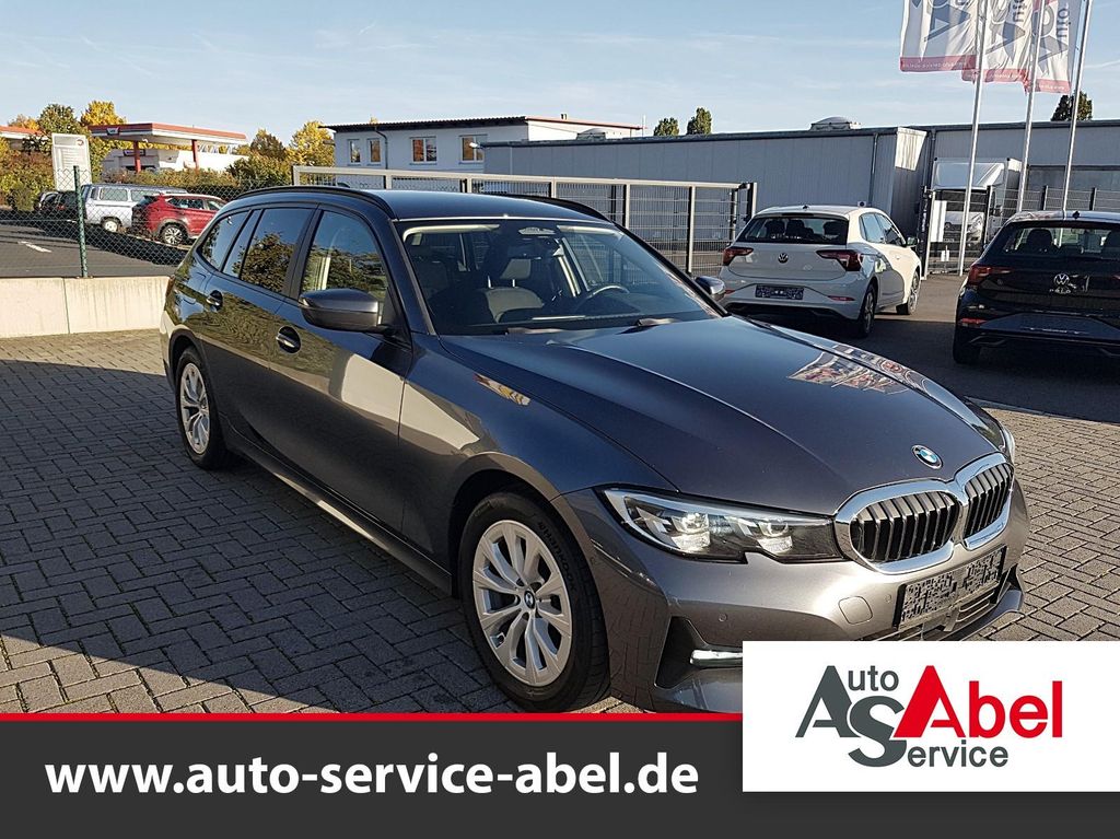 BMW 320