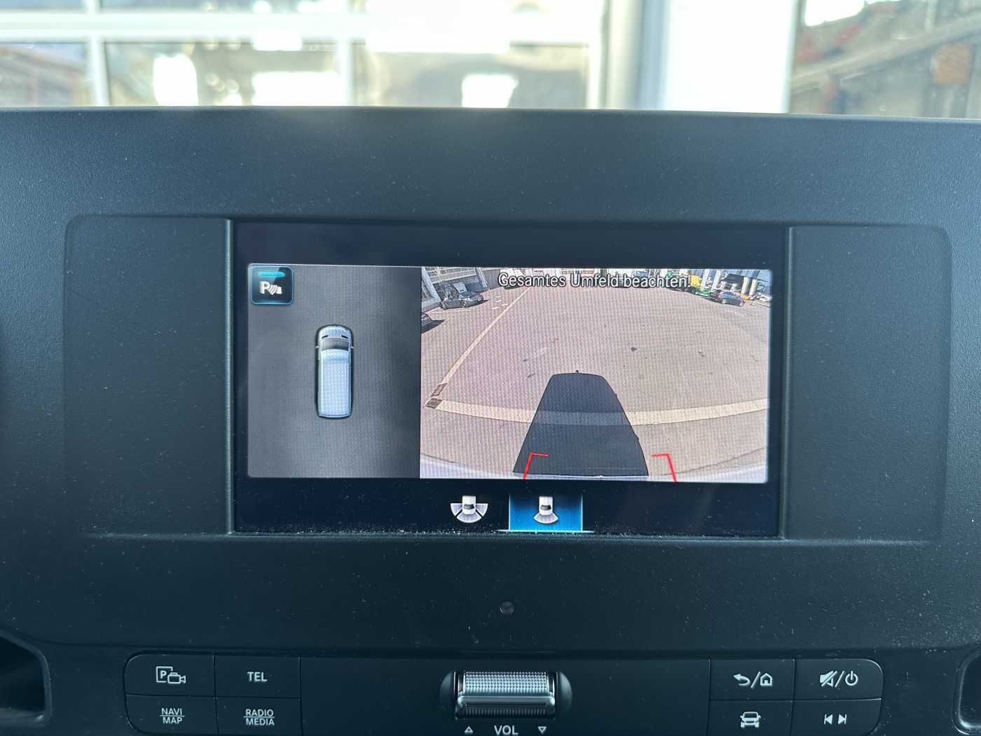 Fahrzeugabbildung Mercedes-Benz Sprinter 317 CDI 4325 9G Klima Kamera Schwing