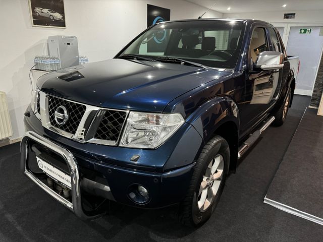 Nissan Navara 2,5 King Cab 93243 km Navi Seilwinde