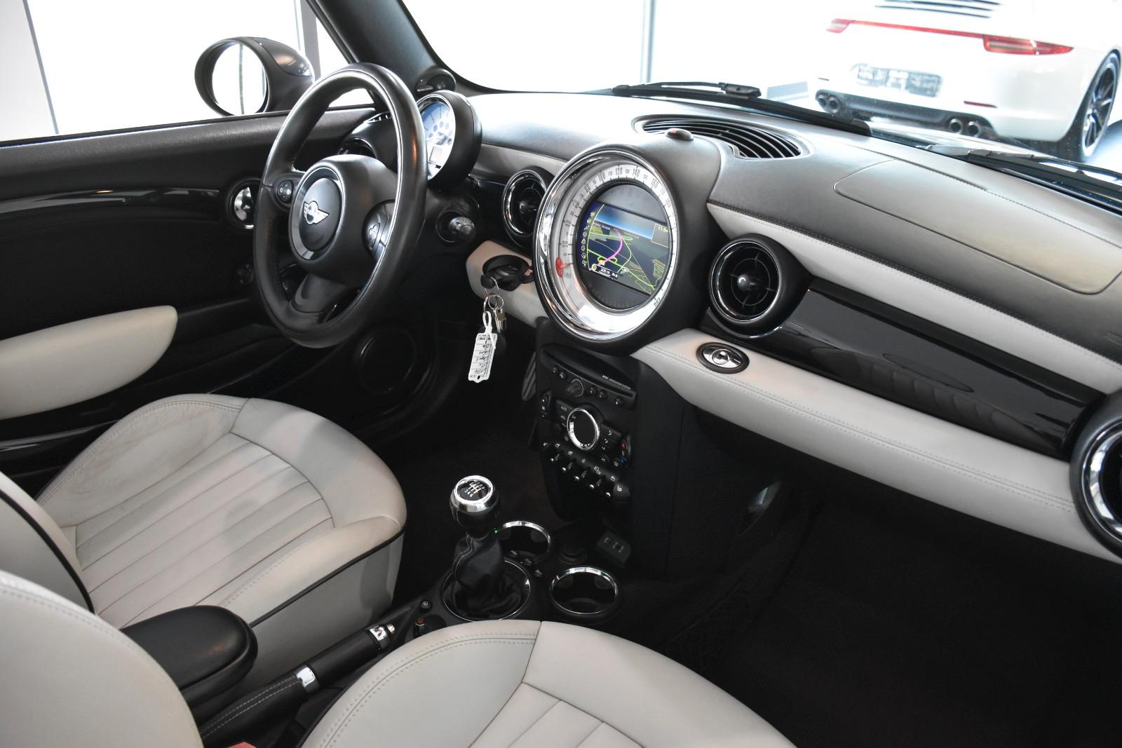 MINI Cooper S Cabrio CHILI II"LEDER"NAVI"XENON"H/K"