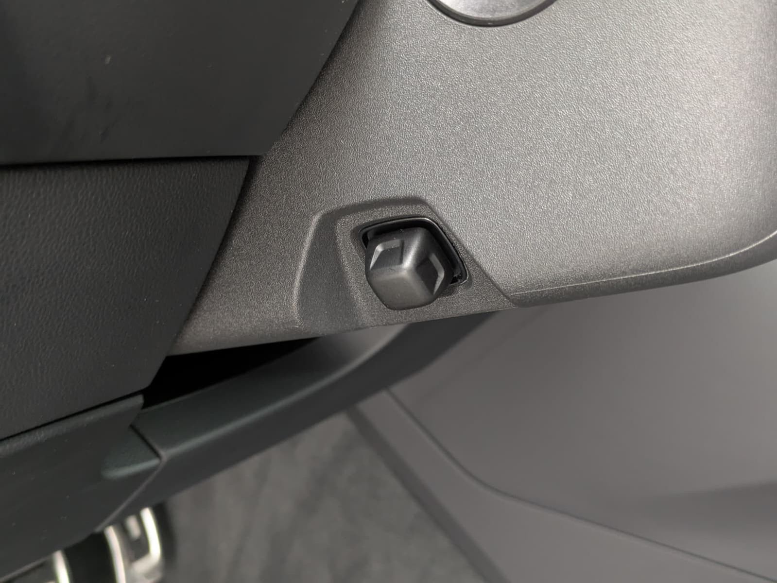 Fahrzeugabbildung Volkswagen Touareg 3.0TDI 4M R-Line VOLL Black 22" UPE 114T