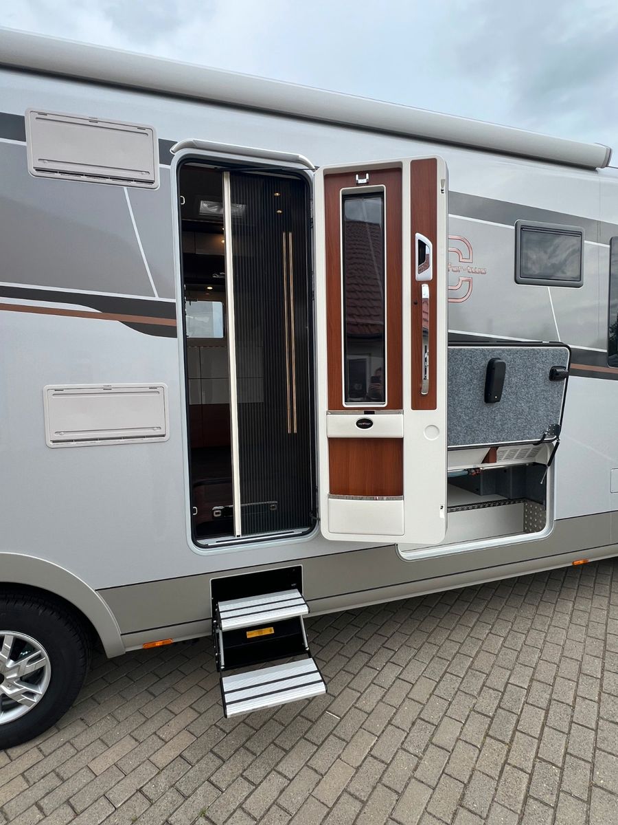 Fahrzeugabbildung Carthago Liner-for-two I 53 L Iveco