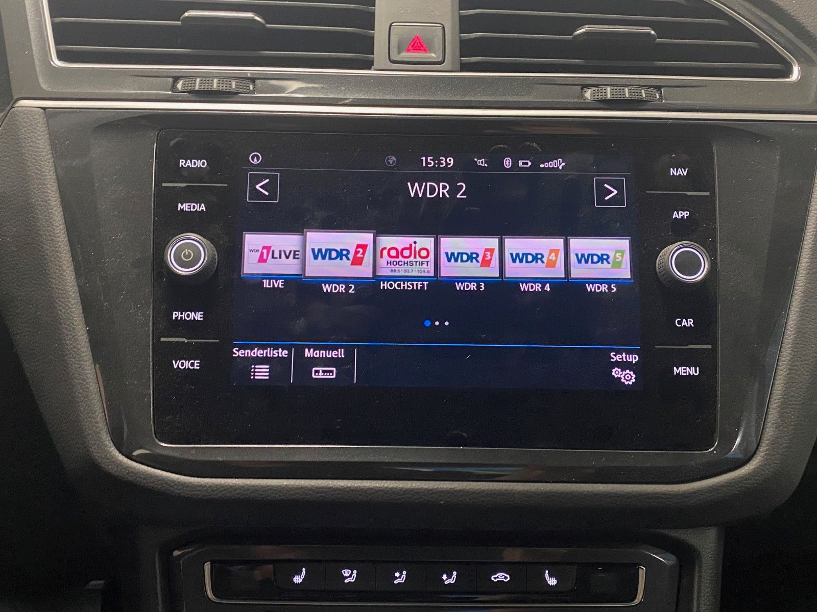 Fahrzeugabbildung Volkswagen Tiguan 1.4 TSI ACT DSG Trendline+NAVI+LED+TEMPOM