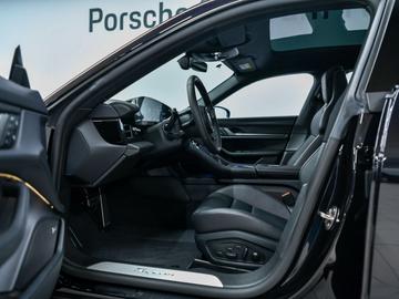 2026 Porsche TAYCAN 缩略图 11