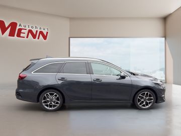 Kia Ceed SW 1.5T Klima Kamera SHZ LHZ