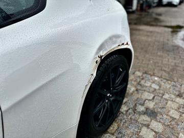 2015 Aston Martin V12 VANTAGE 缩略图 37
