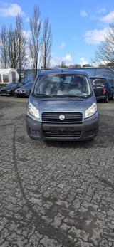 Fiat Scudo mit Rollstuhl Rampe - gebrauchte Fiat Scudo aus dem Jahr 2005