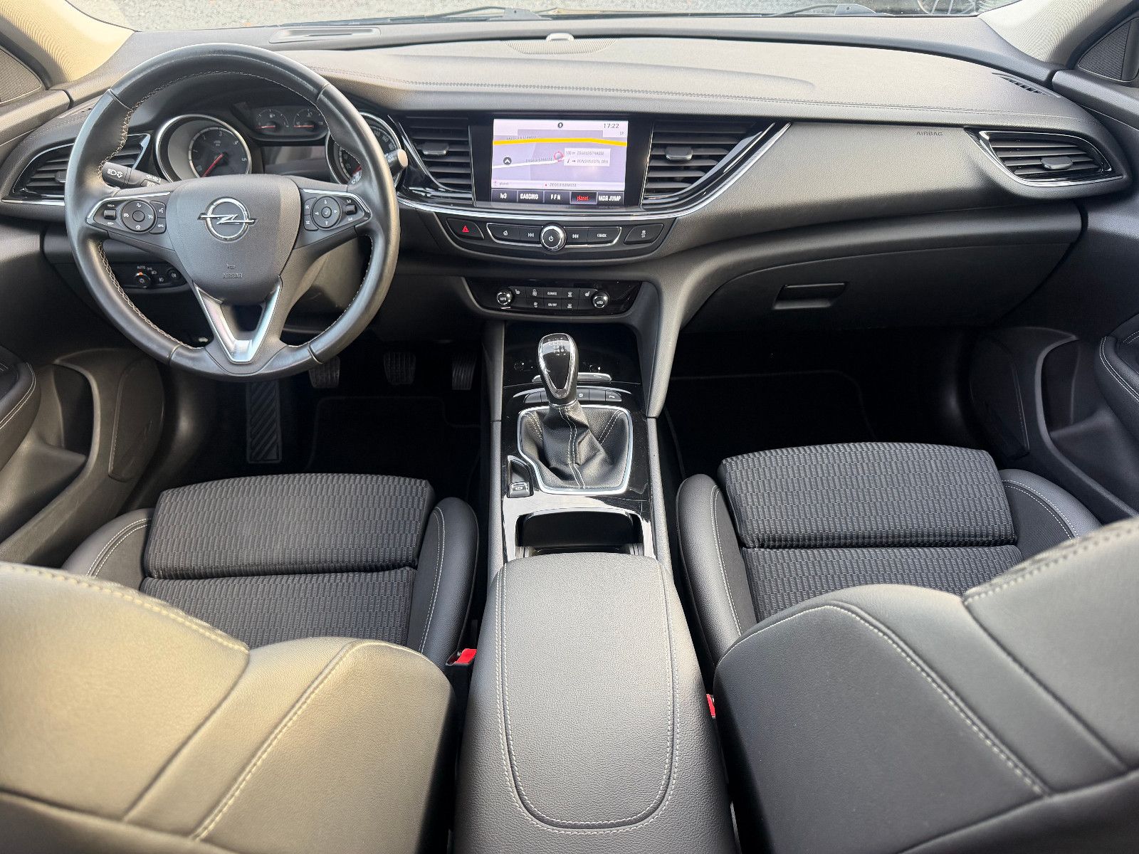 OPEL Insignia B Innovation Sports Tourer TÜV-Neue – Foto 13