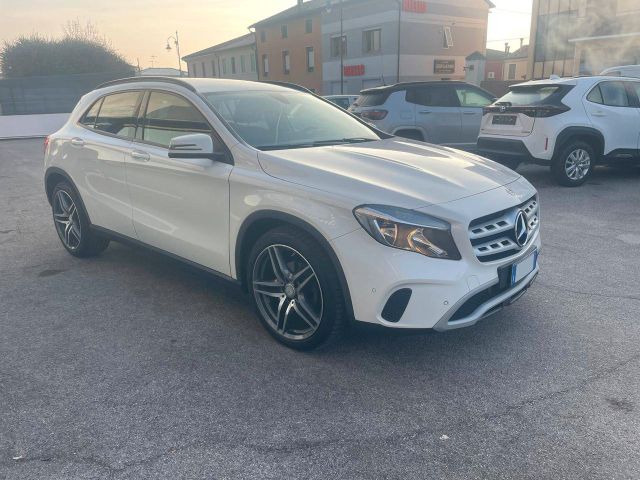 Mercedes-Benz MERCEDES GLA 200 D AUTOMATIC EXECUTIVE