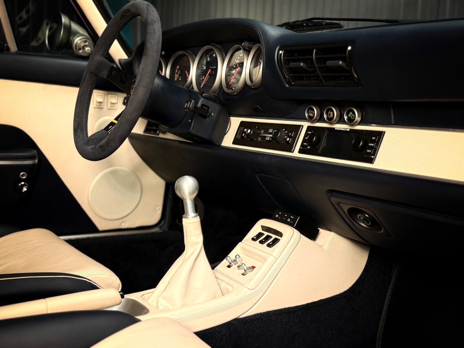 Fahrzeugabbildung Porsche 911 RSR Hommage 964 Backdate + 3.8l + 1.198 km