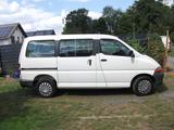 Toyota Hiace D4D, 8-Sitzer, Autom., HU 10/27 - Toyota Hiace: Von Privat
