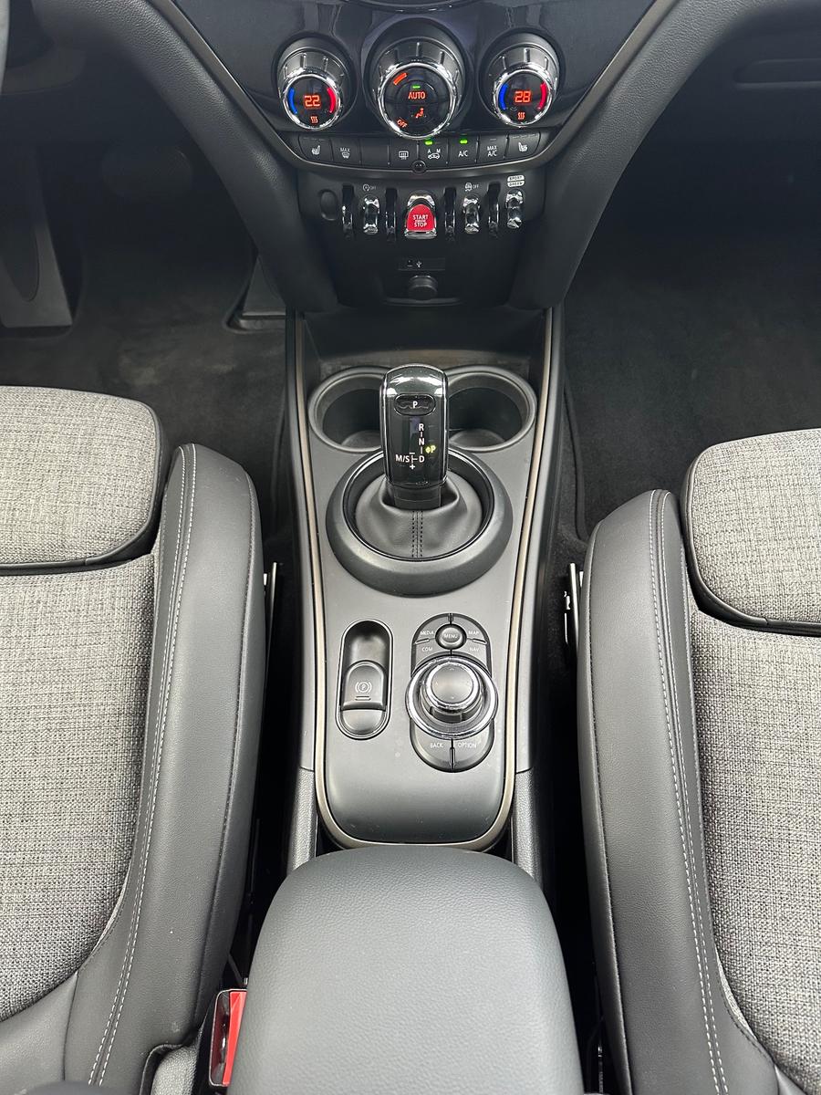 MINI Countryman S Cooper All4 Black NAV+LED+KAM