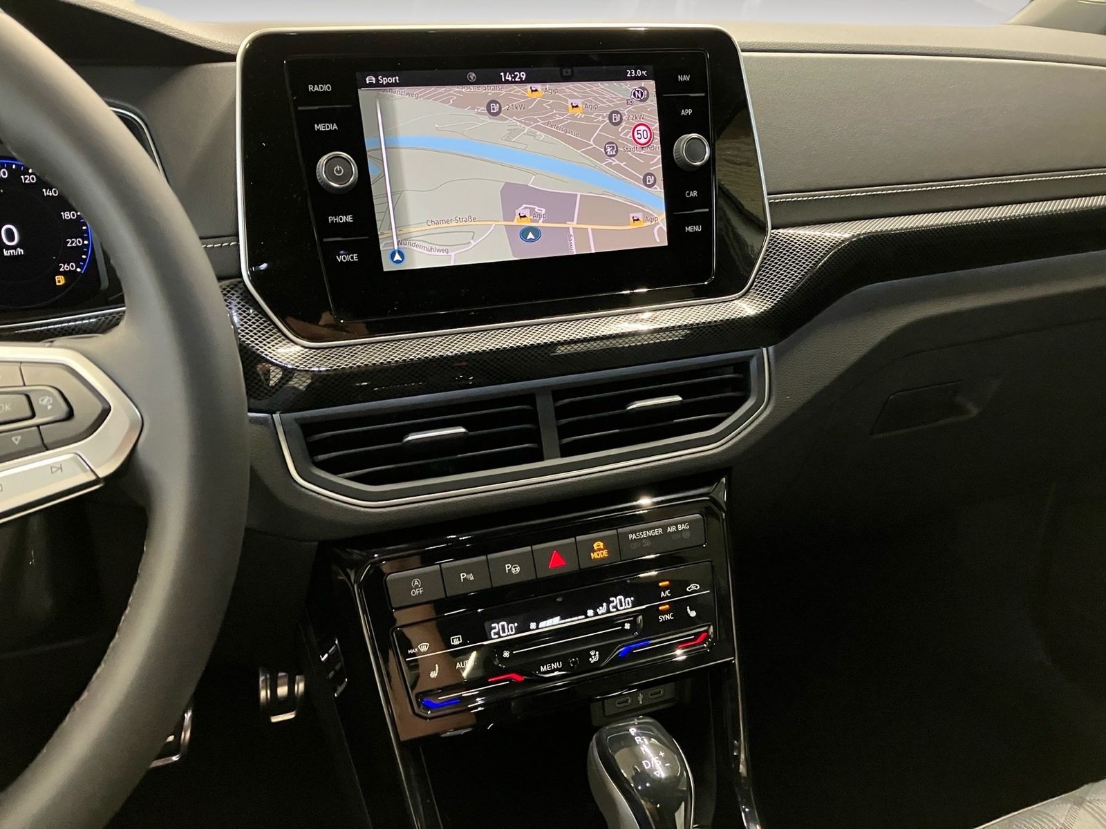 Volkswagen T-Cross - Bild 12