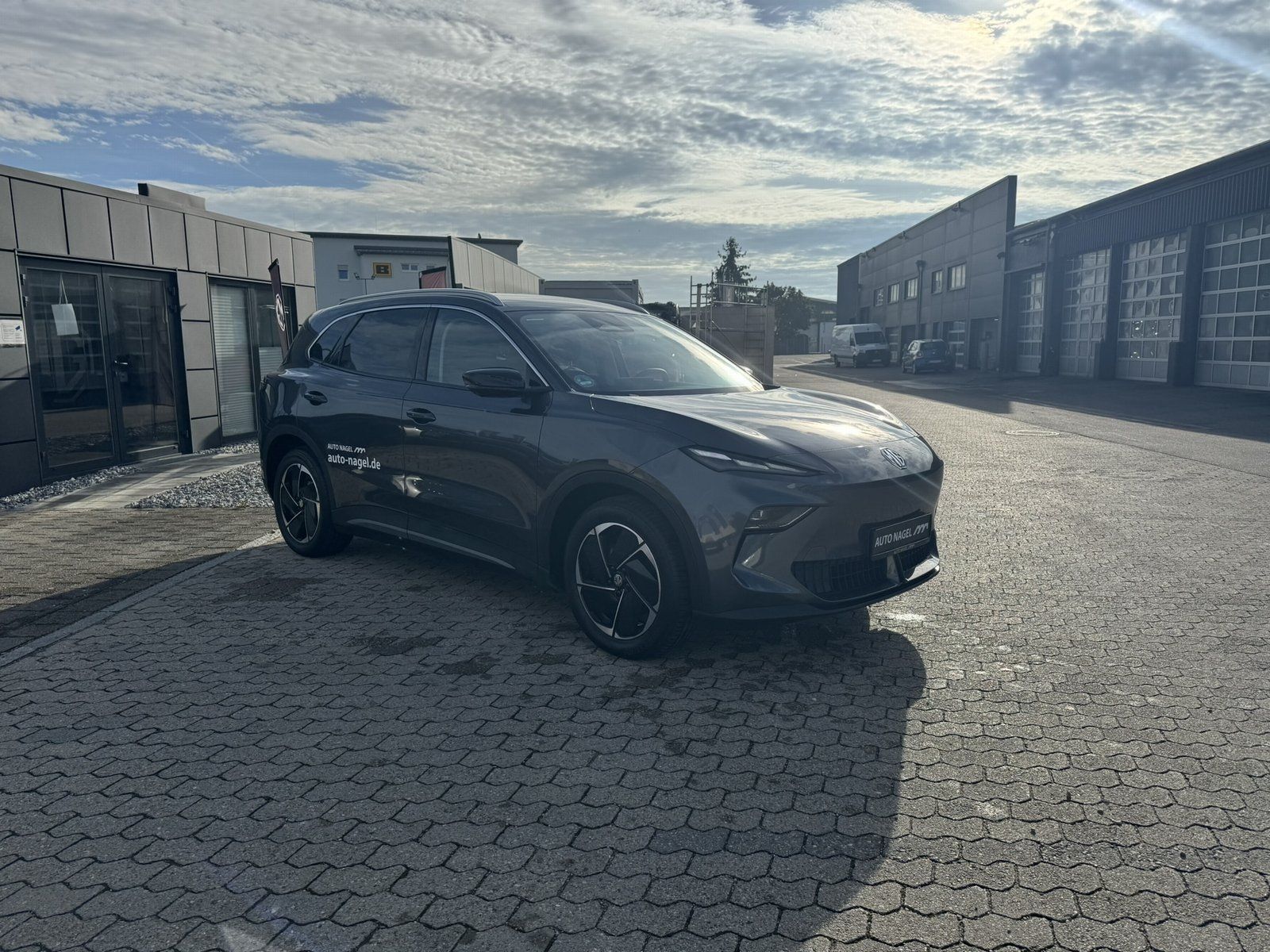 MG5