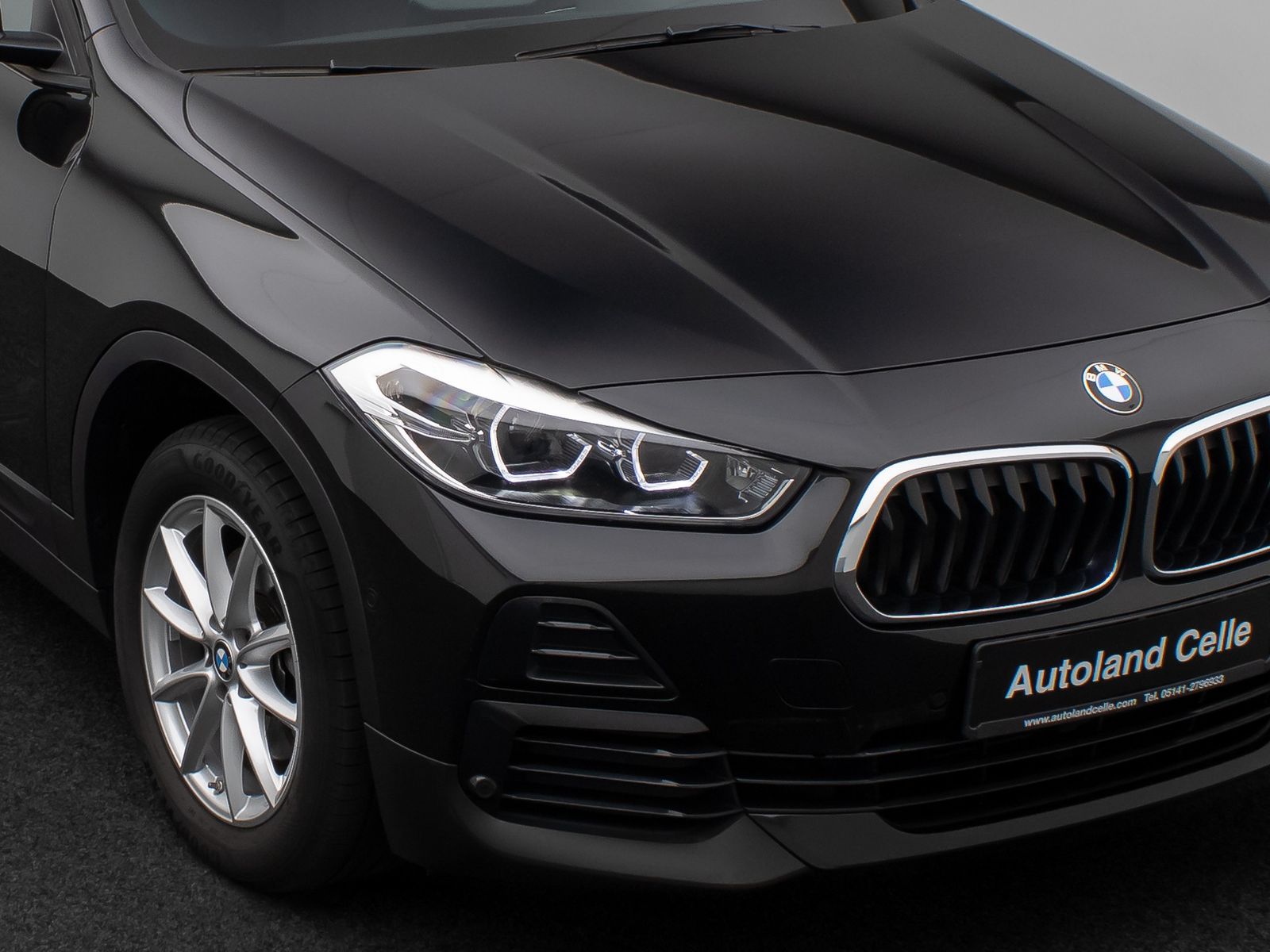 Fahrzeugabbildung BMW X2 sD18i Parkassistent DAB Navigation Lordos LED