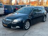 Opel Insignia Sports 2.0 CDTI Active Klima Navi AHK - Opel Insignia: Active