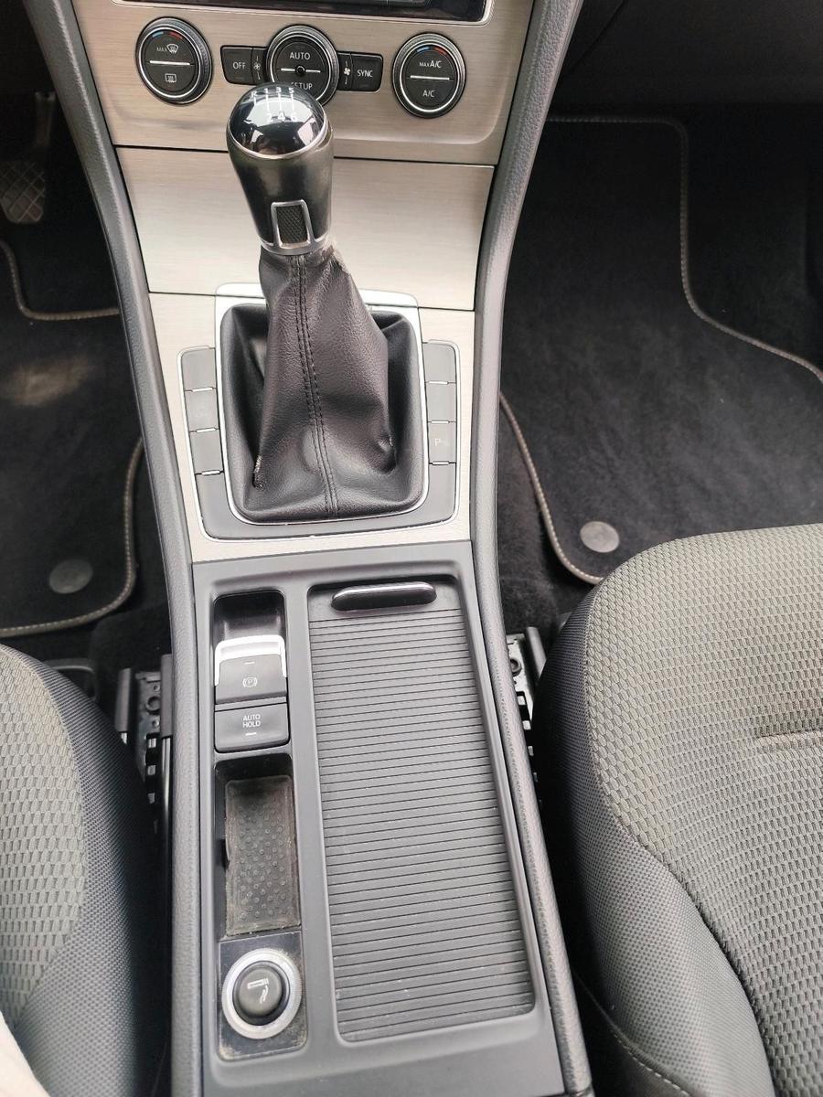 Volkswagen Golf 2013 — photo 10