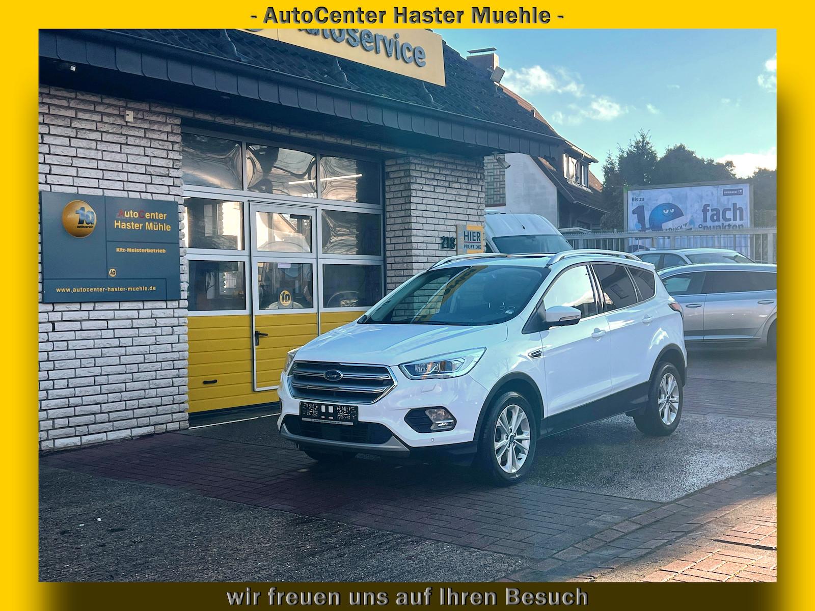 Ford Kuga Titanium *SYNC *elektr. Heckkl *Leder *Pano