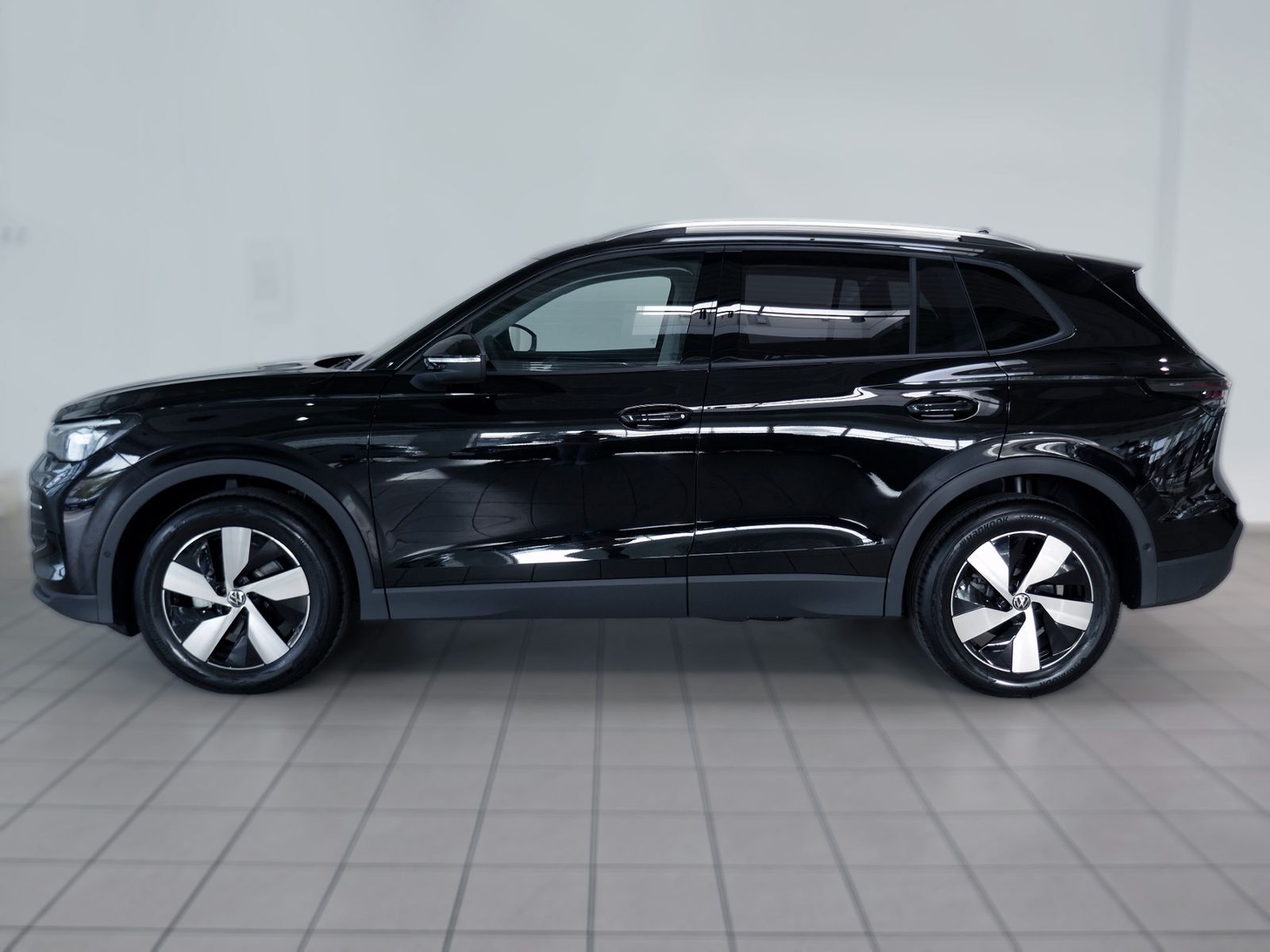 Fahrzeugabbildung Volkswagen Tiguan Life 1.5 eTSI DSG | LED AHK RFK ACC